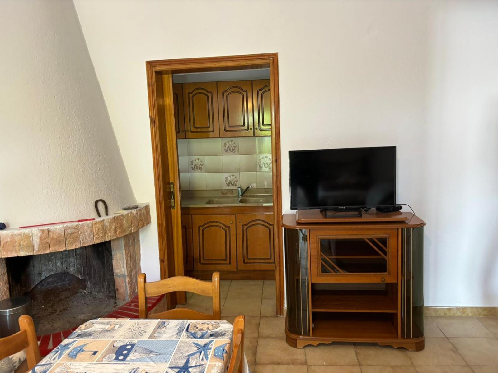 Island Apartments Nea Vrasna Bagian luar foto