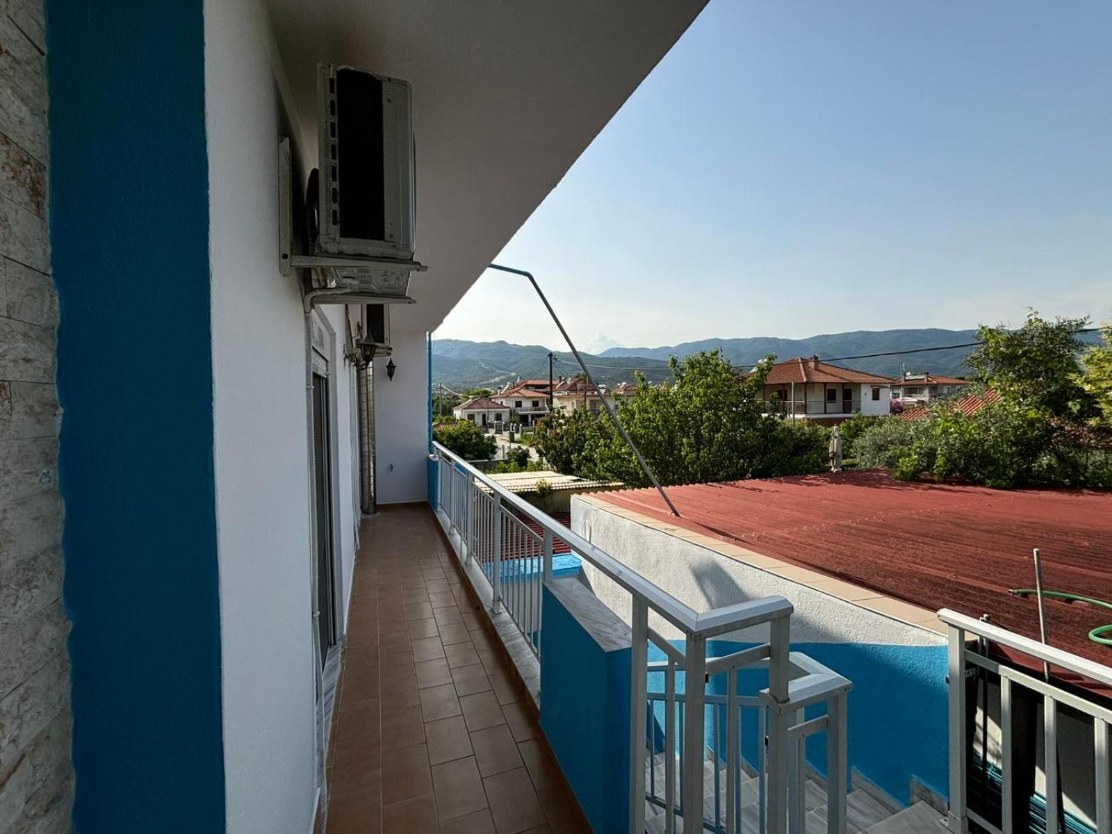 Island Apartments Nea Vrasna Bagian luar foto