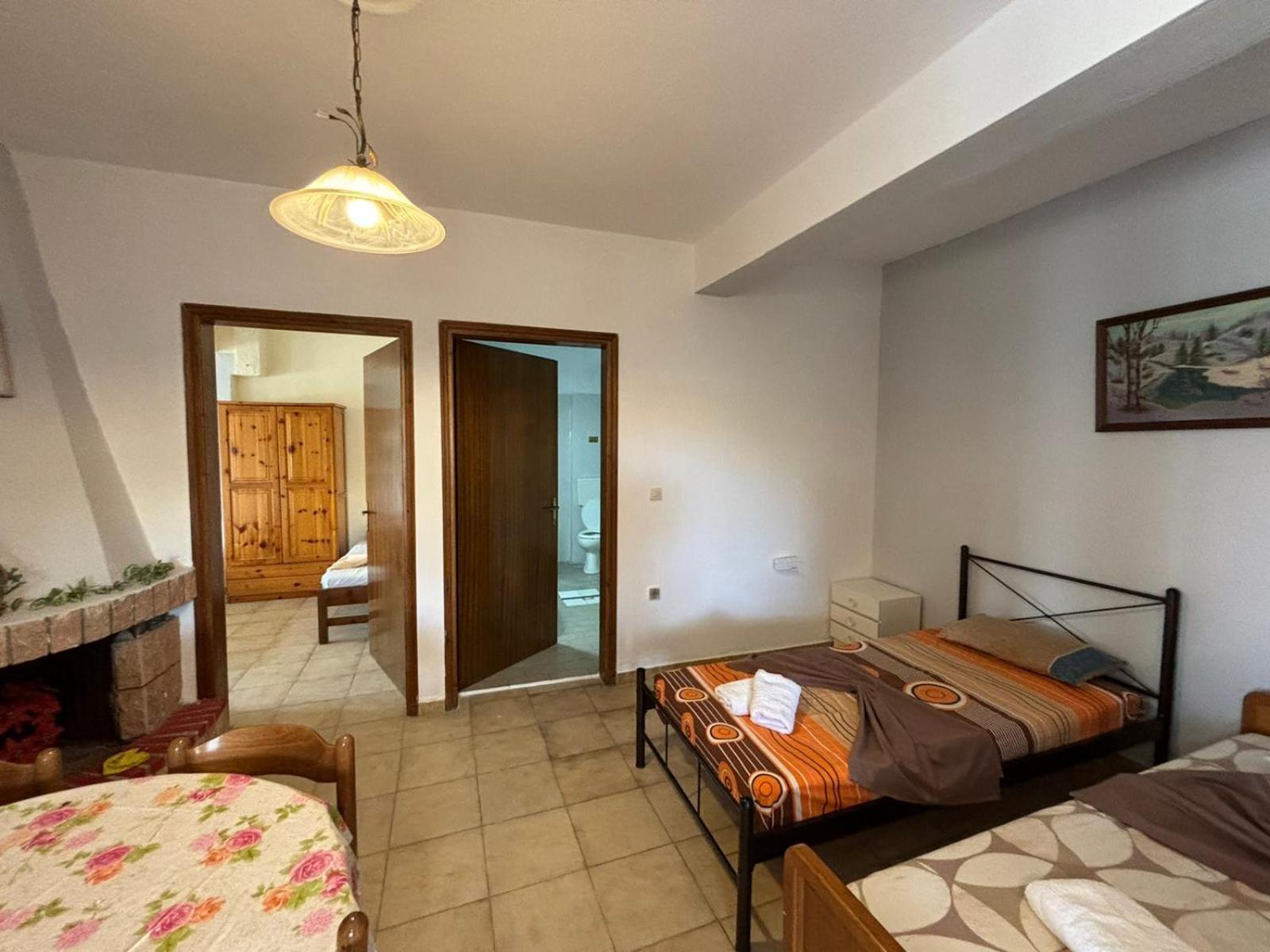 Island Apartments Nea Vrasna Bagian luar foto